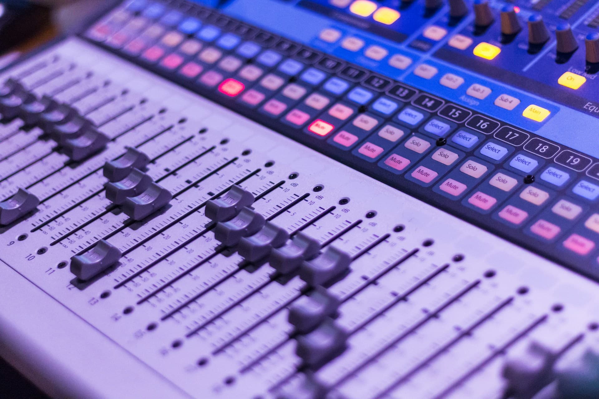 Audio Mixer